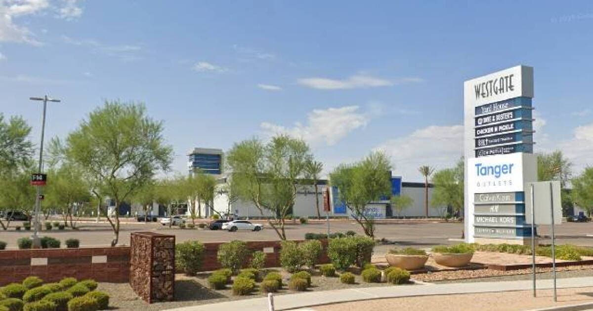 Tanger outlet center entrance and directory